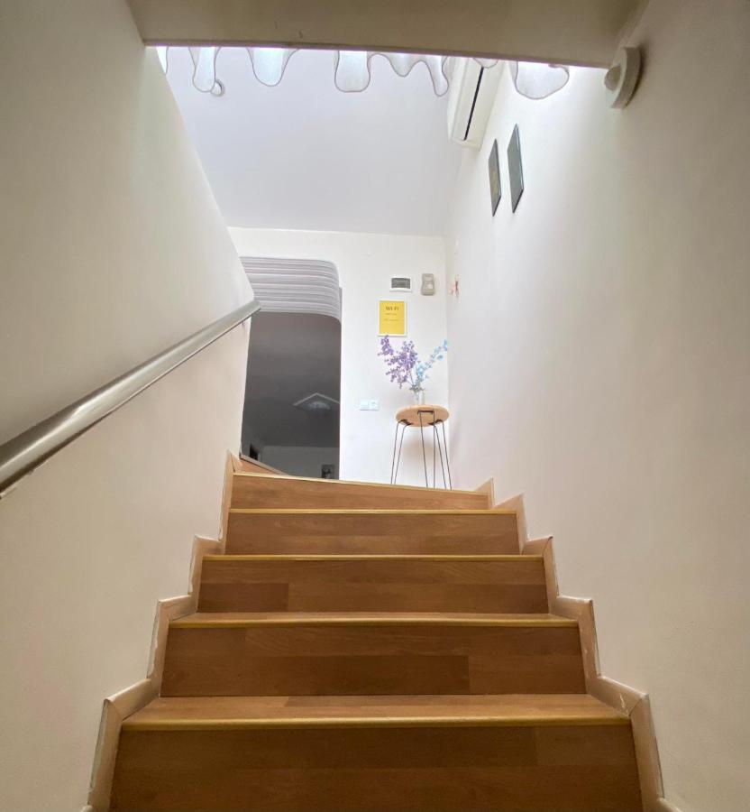 Freedom Square Apartment Tbilissi Extérieur photo