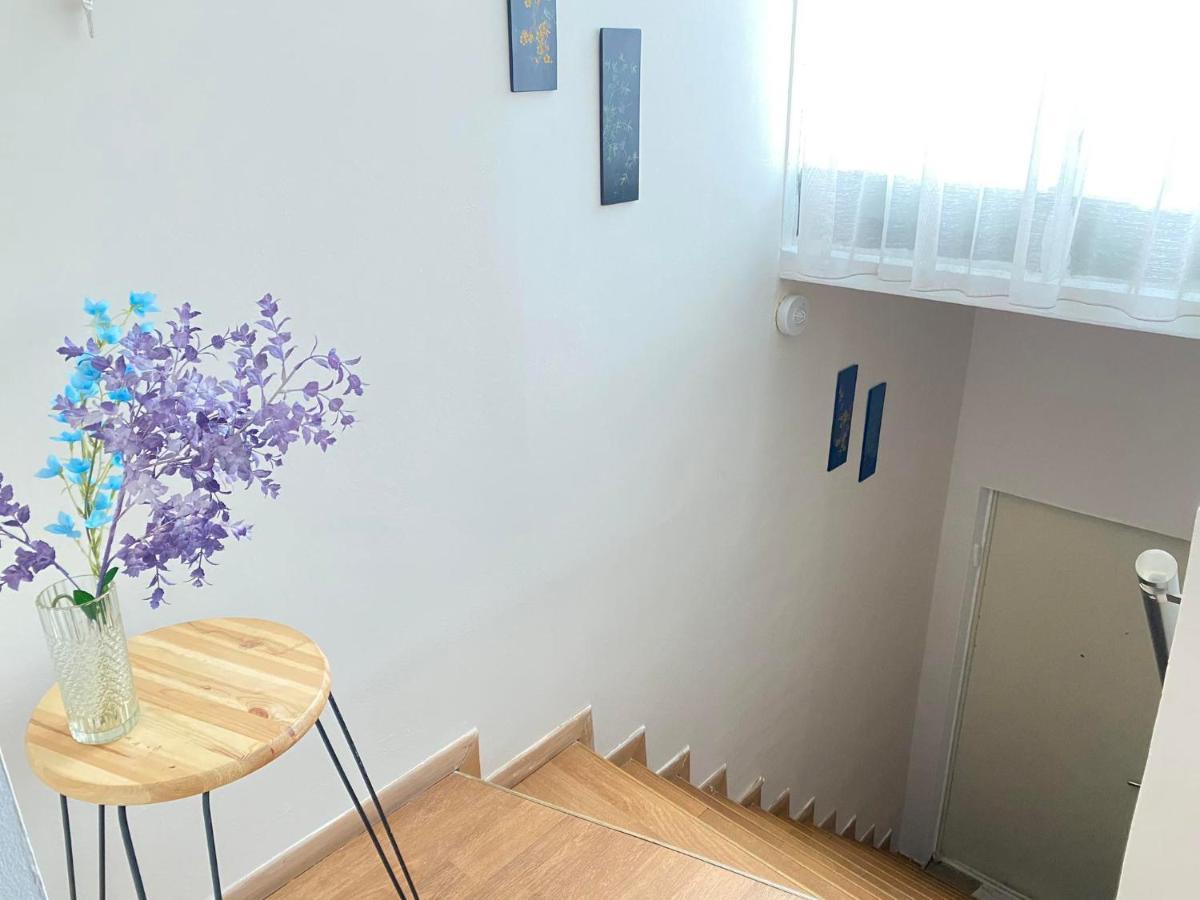 Freedom Square Apartment Tbilissi Extérieur photo